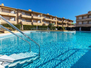 Apartment Tamarius by Interhome